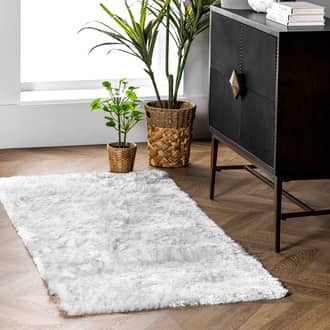 2' 6" x 8' Silky Shine Solid Shag Rug secondary image