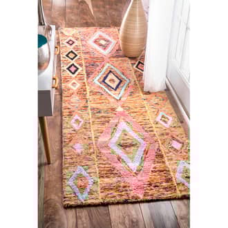 2' 6" x 8' Moroccan Diamond Rug secondary image