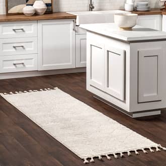 2' 8" x 8' Shafali Tiled Trellis Rug secondary image