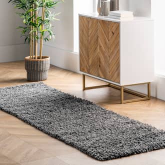 2' 6" x 6' Plush Solid Shaggy Rug secondary image
