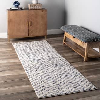 2' 8" x 8' Antique Chevron Rug secondary image