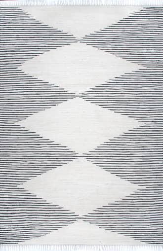 Ivory Lined Diamonds Rug swatch