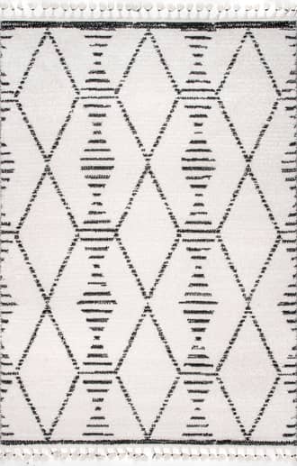 Resonant Diamonds with Tassels Rug primary image