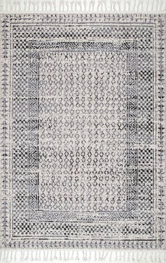 Ivory 8' Checkered Diamonds Tassel Rug swatch