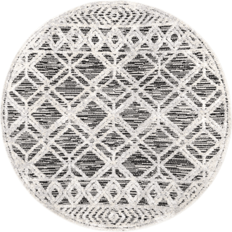 6' Shaggy Lattice Tassel Rug primary image