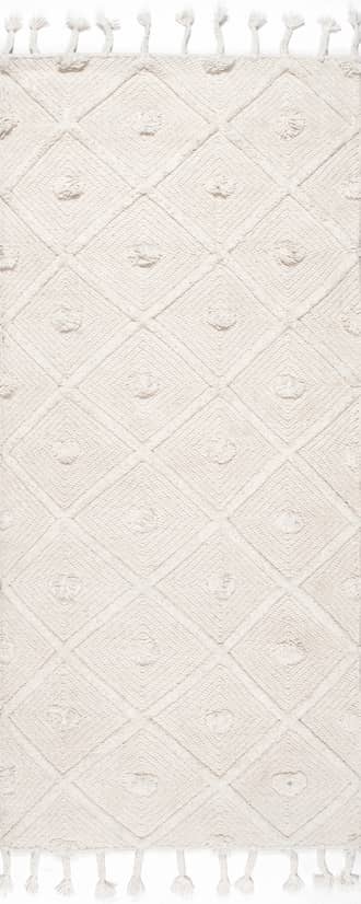 2' 6" x 6' Diamond Textured Trellis Tassel Rug primary image