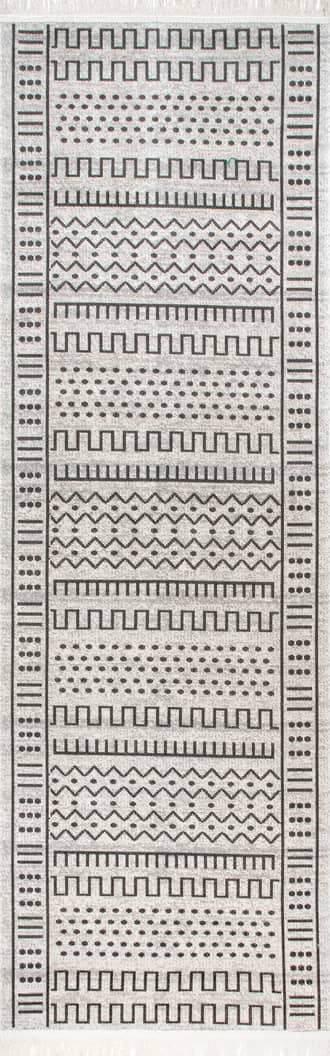 2' 6" x 10' Native Indoor/Outdoor With Tassels Rug primary image