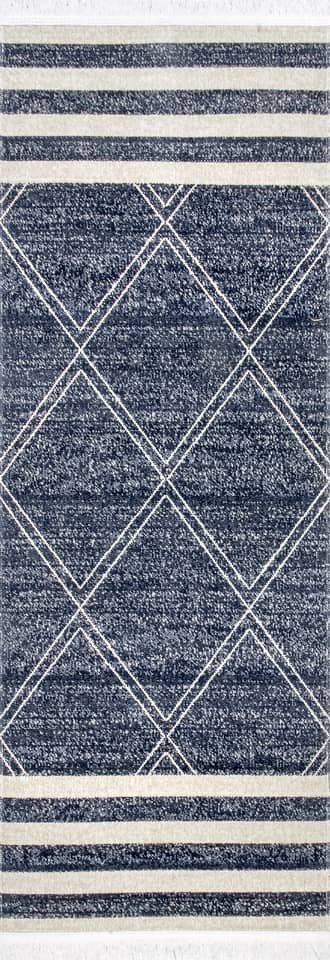2' 6" x 8' Diamonds And Stripes Fringe Indoor/Outdoor Rug primary image