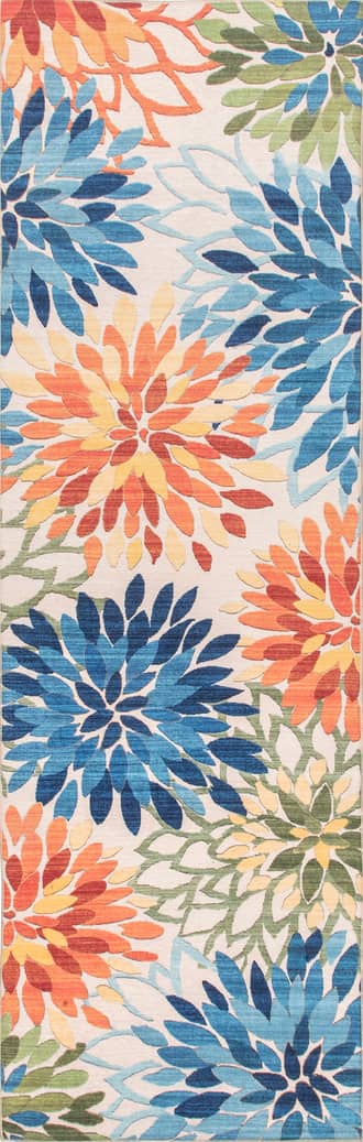 2' 6" x 8' Shay Garden Washable Indoor/Outdoor Rug primary image