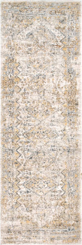 2' 6" x 8' Vintage Medallion Rug primary image