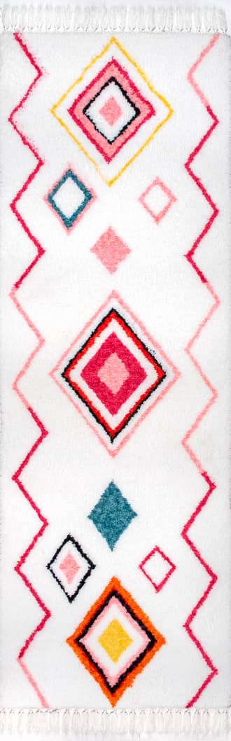 2' 6" x 8' Diamond Shaggy Rug primary image