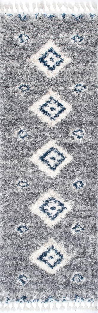 2' 6" x 10' Diamond Totem Shag With Tassels Rug primary image