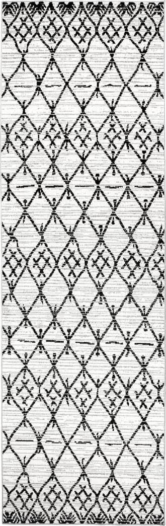 2' 8" x 8' Marlene Crosshatch Trellis Washable Rug primary image