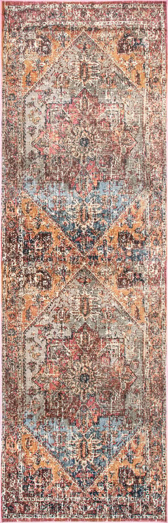 2' 6" x 8' Vintage Medallion Rug primary image