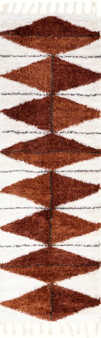 2' 8" x 8' Alexia Diamond Tasseled Rug primary image