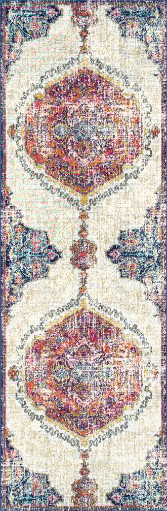 2' 8" x 8' Frilly Corinthian Medallion Rug primary image