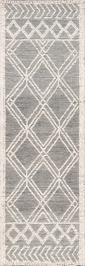 2' 6" x 6' Argyle Trellis Rug primary image