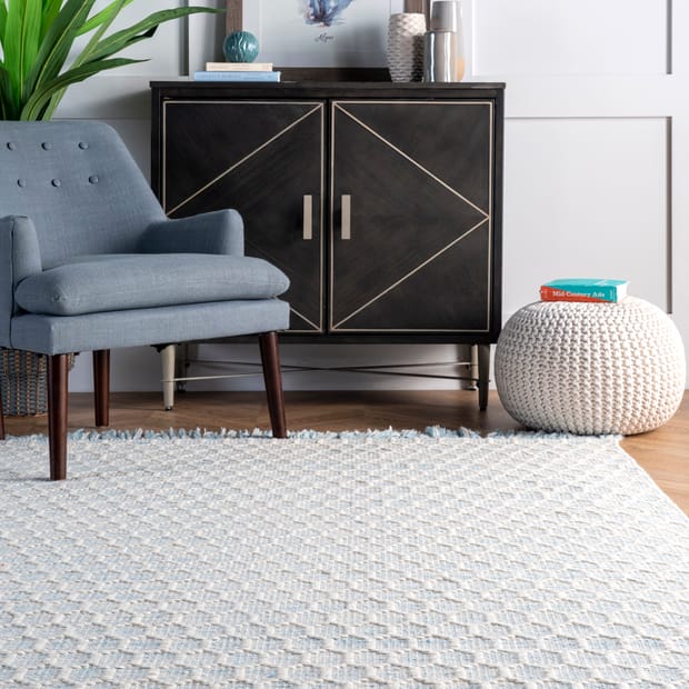 Asteria Hive Fringed Baby Blue Rug