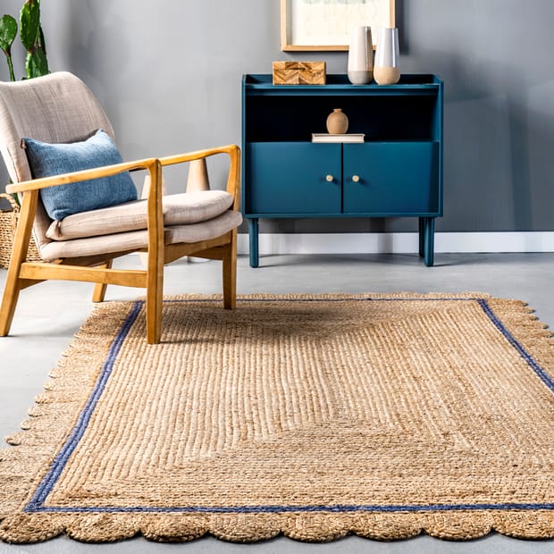 Blue Anna Scalloped Jute Area Rug