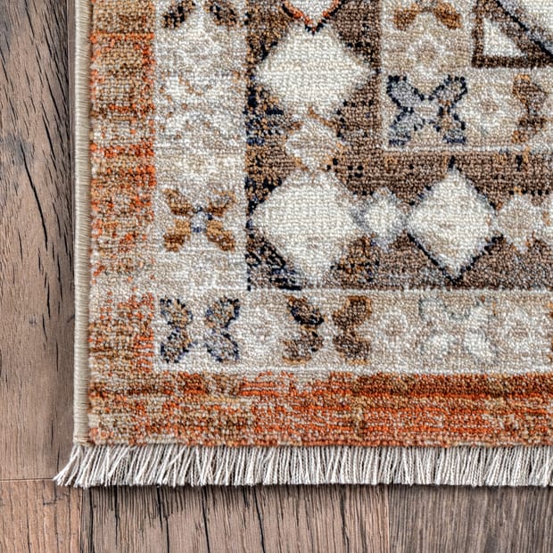 Meadows Virgina Medallion Fringe Rust Rug