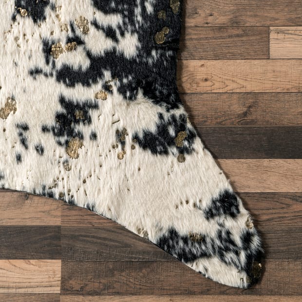 Vaquero Macchiato Faux Cowhide Black Rug