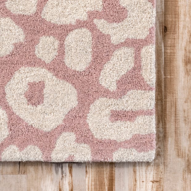 Safari Josephine Wool Leopard Peach Rug