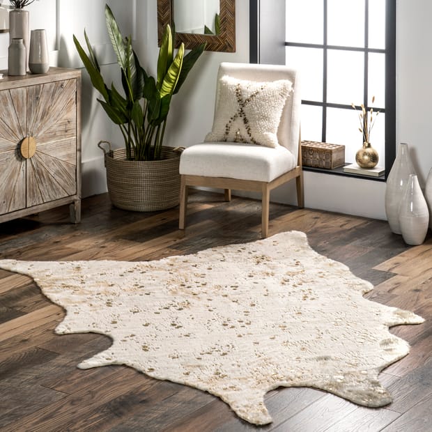 Vaquero Macchiato Faux Cowhide Off White Rug