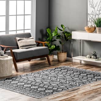 4' x 6' Shelby Washable Graphic Rug secondary image