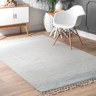 Wool Trellis Flatweave Rug secondary image
