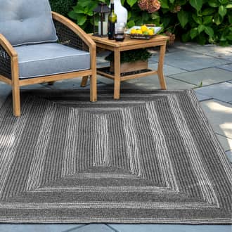 5' x 8' Braided Texture Indoor/Outdoor Rug secondary image