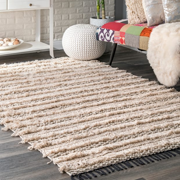 https://www.rug-images.com/products/osNew/roomImage/200MGAJ01A.jpg?purpose=pdpDeskHeroZoom