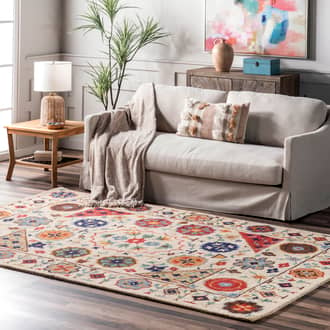 2' 6" x 12' Wool Floral Rug secondary image