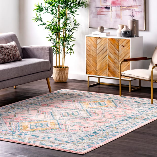 Fading Totemic Tribal Light Pink Rug, Light Pink Rugs