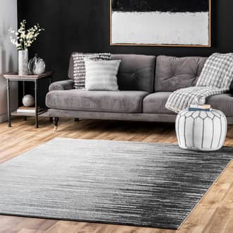 2' 6" x 6' Ombre Rug secondary image
