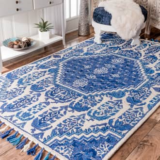 Wool Paisley Tassel Rug secondary image