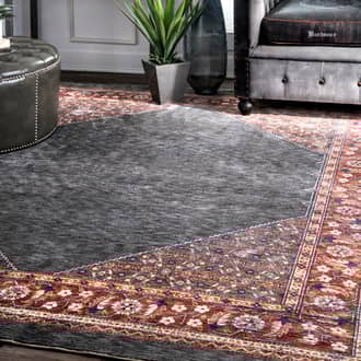 4' x 6' Floral Leisure Rug secondary image