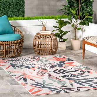 Breanna Leafy Washable Indoor/Outdoor Rug secondary image