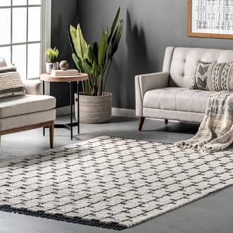 Angela Vine Fringed Rug secondary image