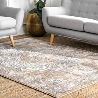 6' 7" x 9' Ivied Medallion Rug secondary image