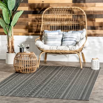 4' x 6' Striped Tribal Indoor/Outdoor Rug secondary image