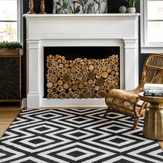 3' x 5' Chevron Stripes Rug secondary image