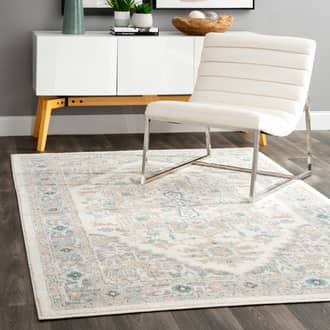 Cream Splendora Crown Medallion rug