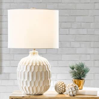 25-inch Ridged Ceramic Honeycomb Vase Table Lamp secondary image