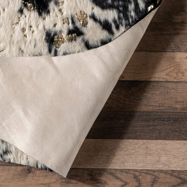 Vaquero Macchiato Faux Cowhide Black Rug