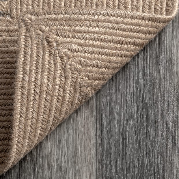 Maui Braided Jute Tribal Natural Rug