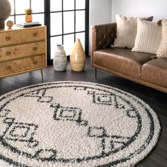 Moroccan Diamond Drop Tassel Rug secondary image