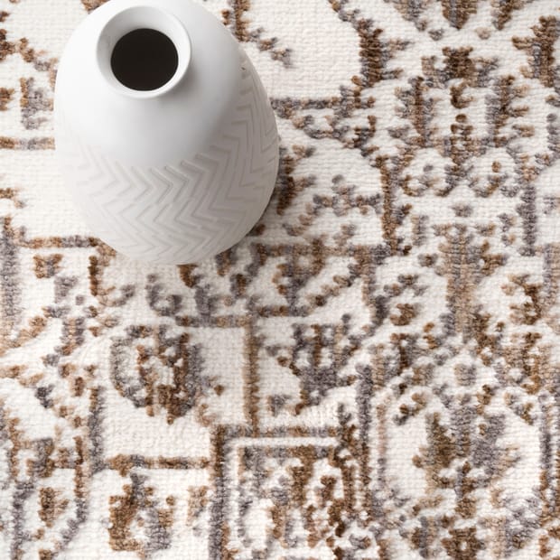 Yazoo Rosette Medallion Beige Rug
