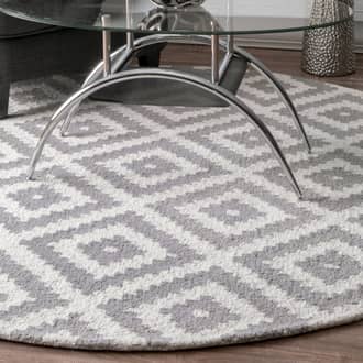 8' Scandinavia Diamond Rug secondary image