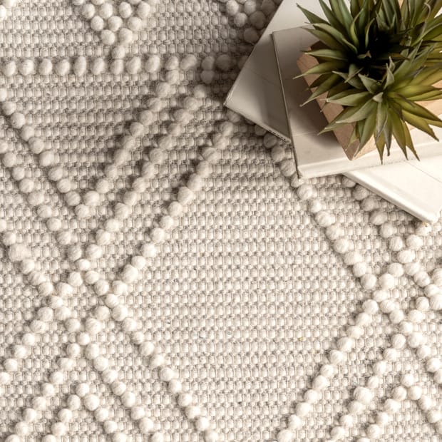 Pearla Argyle Trellis Ivory Rug