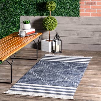 2' 6" x 8' Diamonds And Stripes Fringe Indoor/Outdoor Rug secondary image